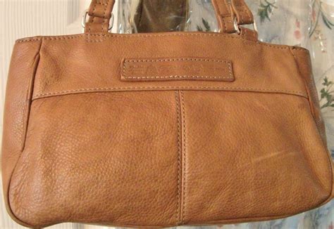 fossil genuine leather bag.